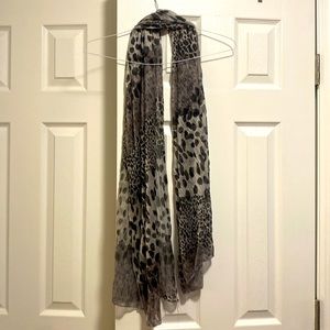 Jack & Missy® Sienna Scarf Black and White Leopard